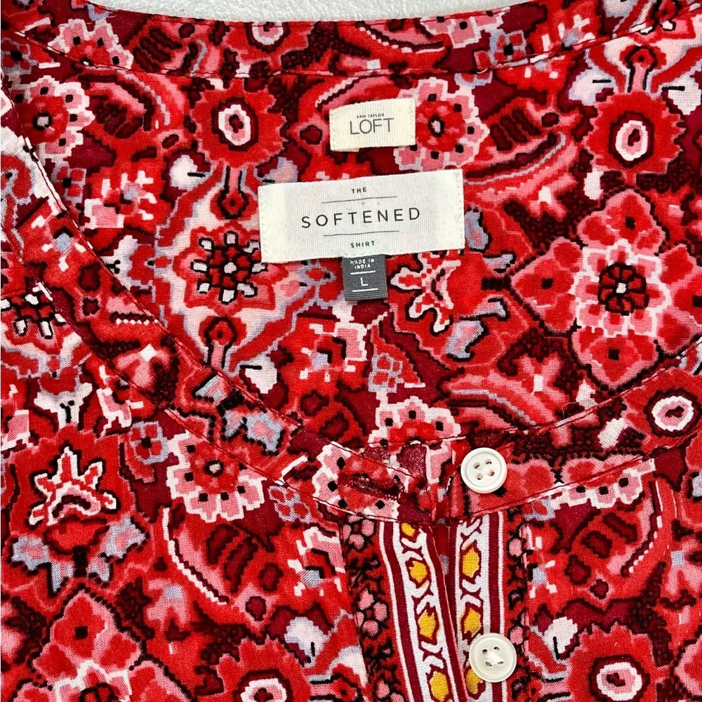 ANN TAYLOR LOFT Sz L The Softened Shirt Scarlet Bouquet
Softened Shirt Sheer - Picture 5 of 17